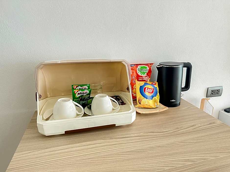 2SIS'S Khanom Resotel