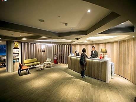 Royal Inn Taipei Linsen - Huashan 1914 Creative Park