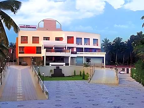 Hotel Geethu International