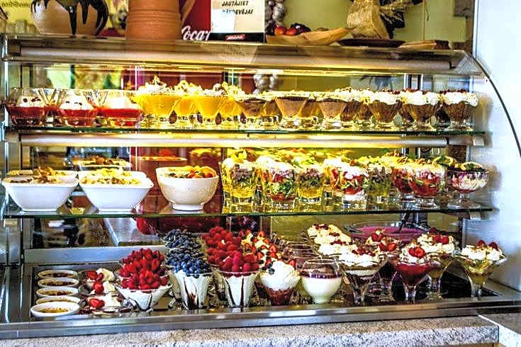 Raganas Ķēķis Hotel