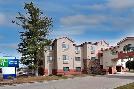 Holiday Inn Express Show Low By IHG
