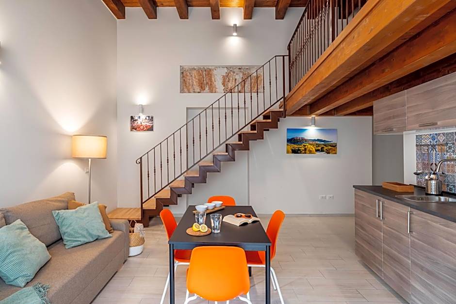 Open Sicily Homes - Near the Central Train Station