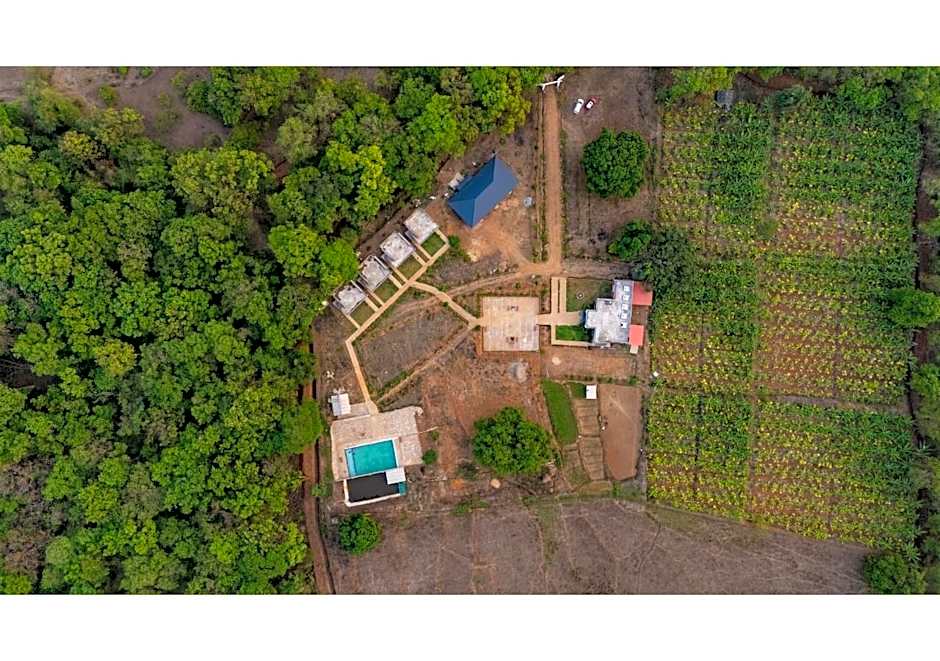 Dandeli Hill View Jungle Stay