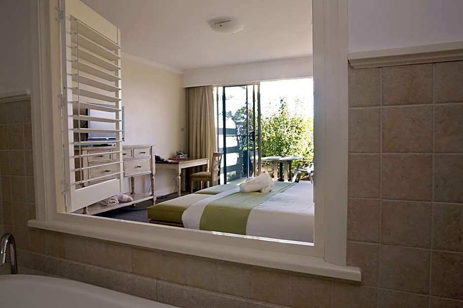 Harrington River Lodge