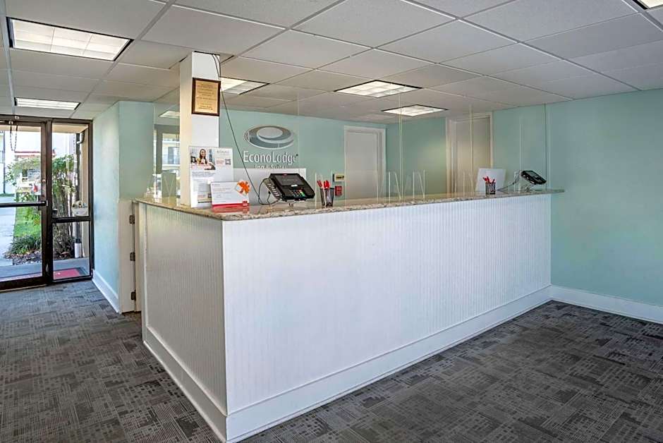 Econo Lodge Inn & Suites Rehoboth Beach