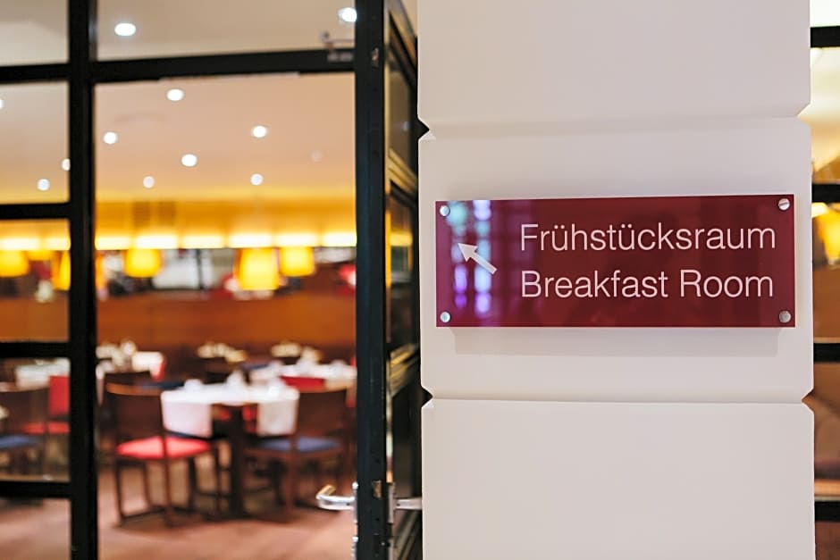 Miiro Palais Rudolf NEW OPENING	