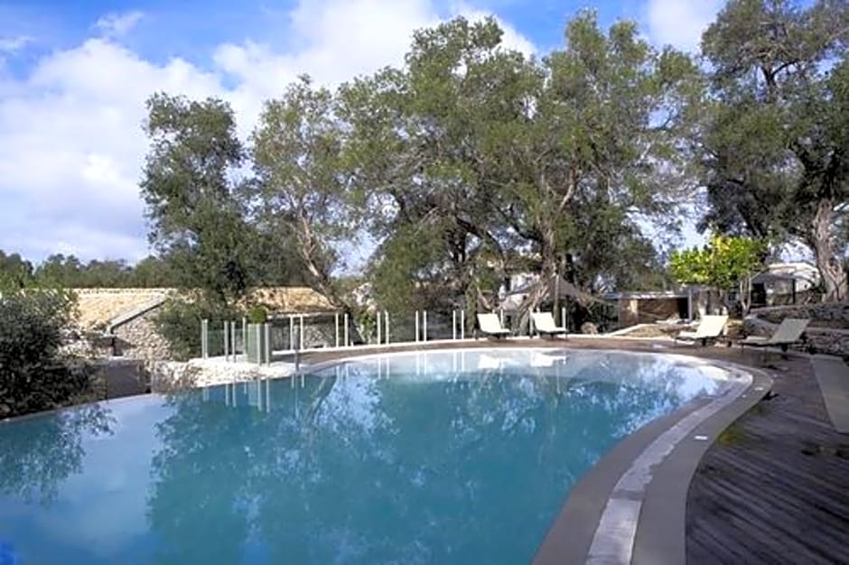 Torri e Merli, Paxoi