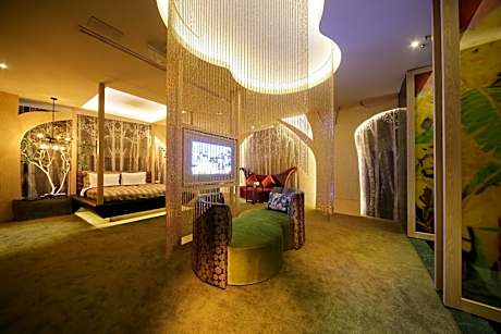 Deluxe Double Room with Bath