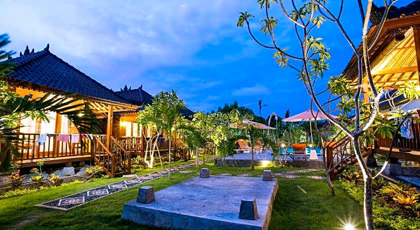 Dinatah Lembongan Villas