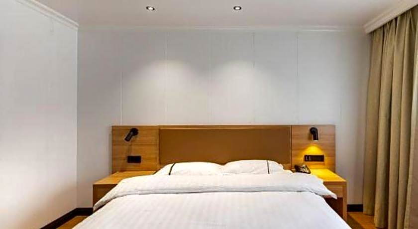 GreenTree Inn Express Shanghai Baoshan District Youyi Road Metro Station