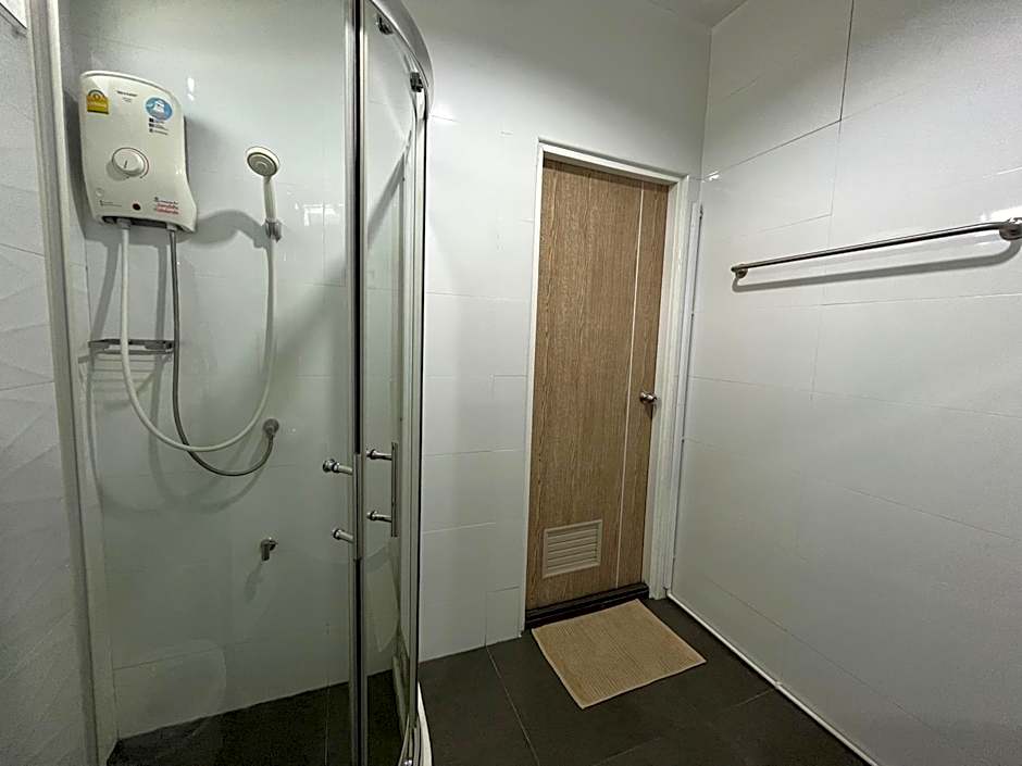 Dao Jaras Fah Hometel ดาวจรัสฟ้าโฮมเทล