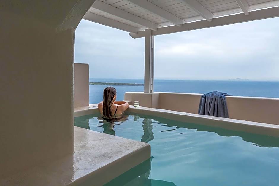 Art Maisons Oia Castle