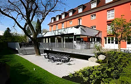 Montfort - das Hotel
