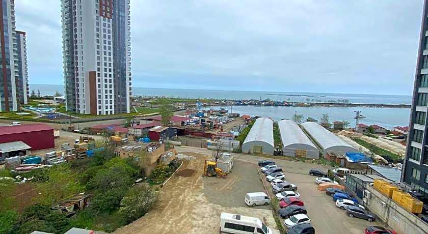 Rena Grand Residence & Suit