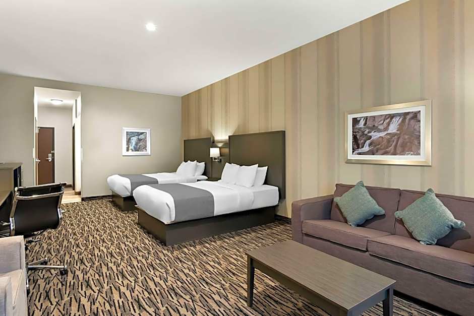 Best Western Sawtooth Inn And Suites