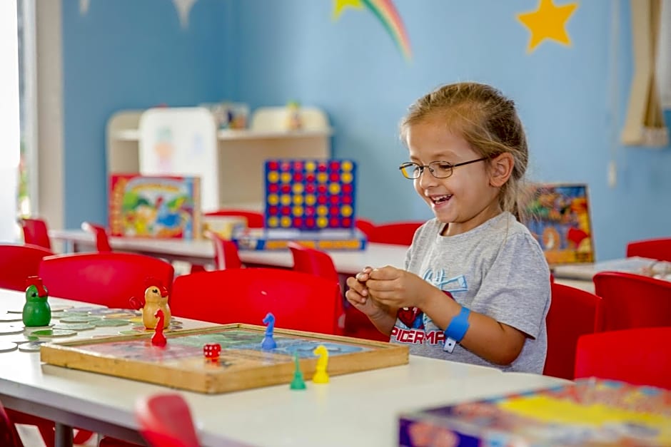 Marhaba Royal Salem - Family Only