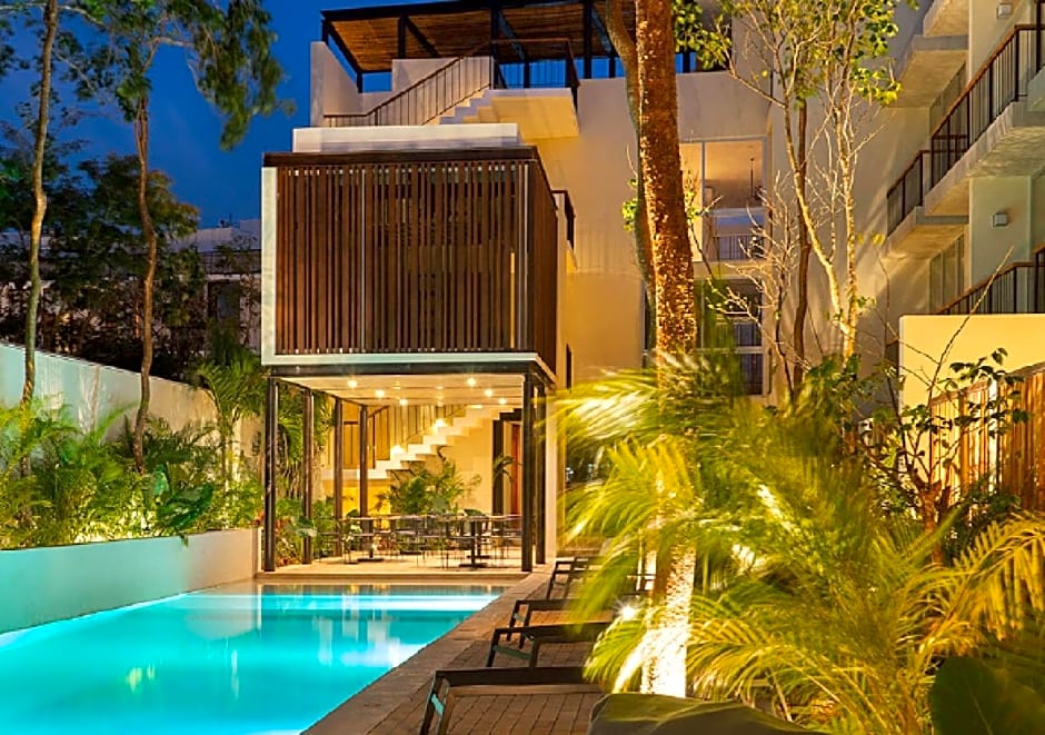 ARUNA TULUM-Luxury Studios & Apartments