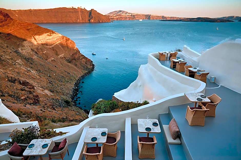 Mystique, a Luxury Collection Hotel, Santorini