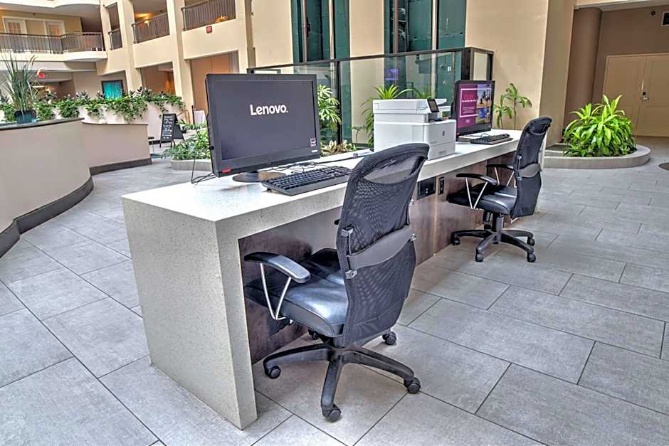 Embassy Suites By Hilton Hotel Indianapolis-North