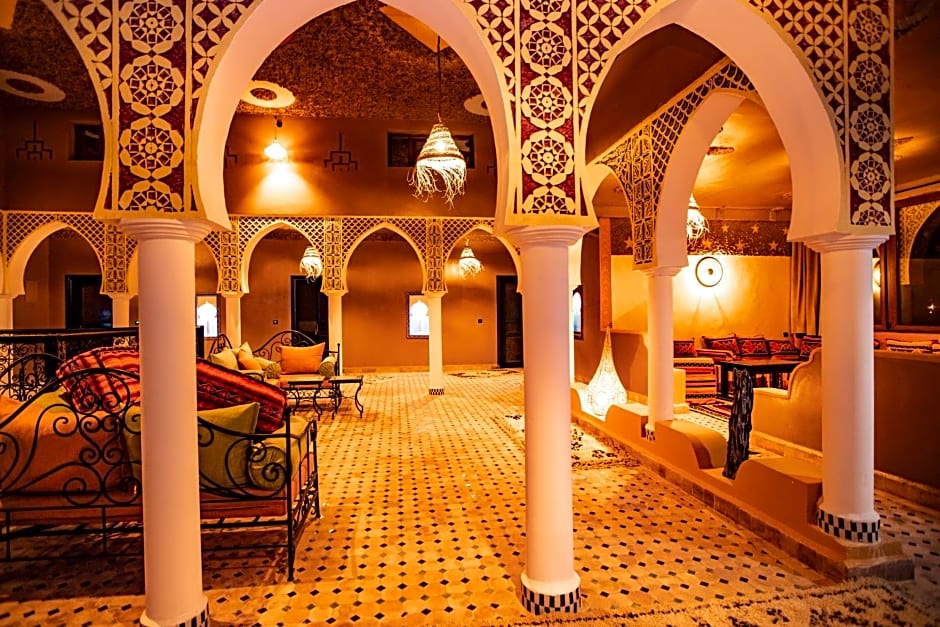 Traditional Riad Merzouga Dunes