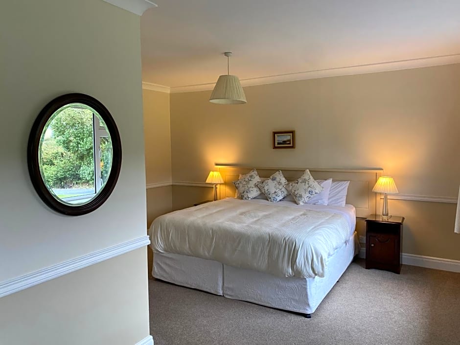 Ardmore House – Clifden