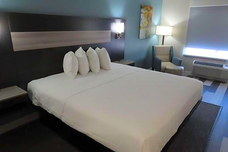 Best Western Prime Inn & Suites