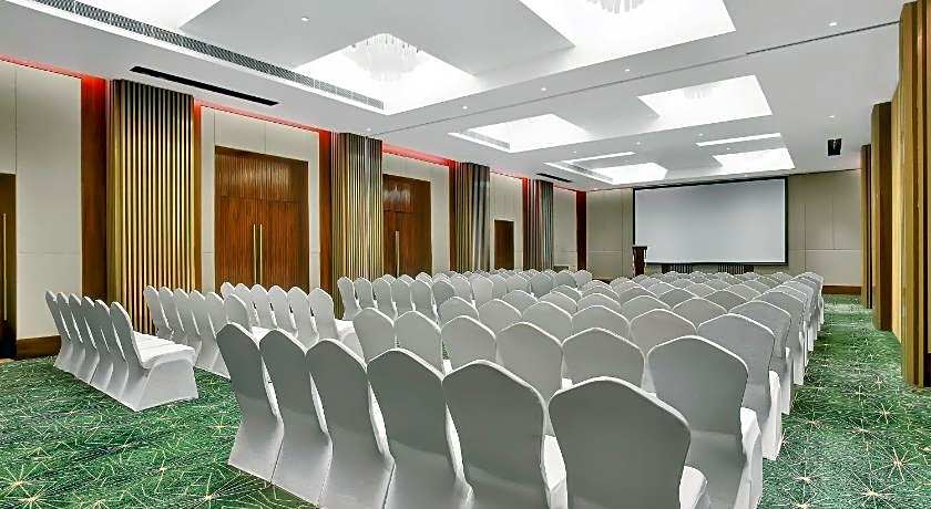 Holiday Inn Goa Candolim By IHG