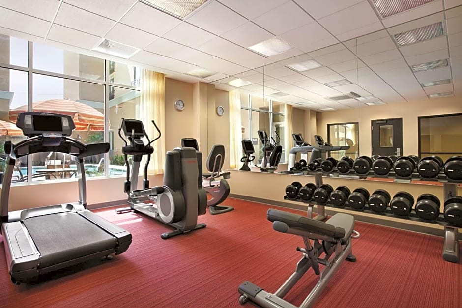 Hyatt Place Riverside Downtown