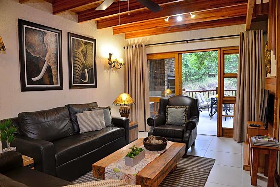 Cambalala - Luxury Units - in Kruger Park Lodge - Serviced Daily, Free Wi-Fi