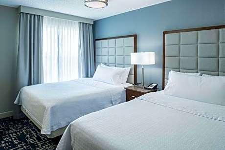 One-Bedroom Suite with Two Double Beds - Non-Smoking