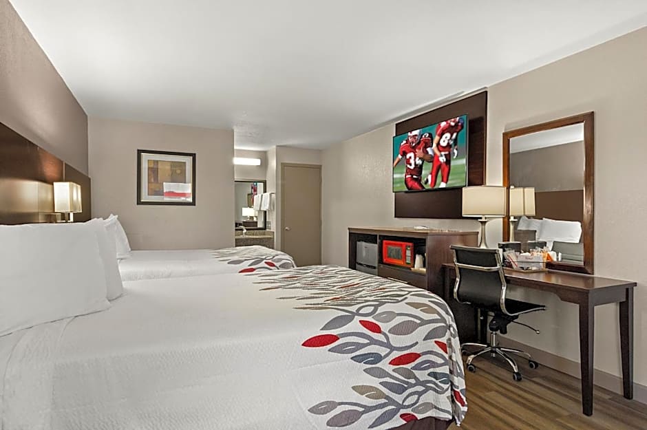 Photo 1 of 11 of Deluxe 2 Double Beds, Nonsmoking