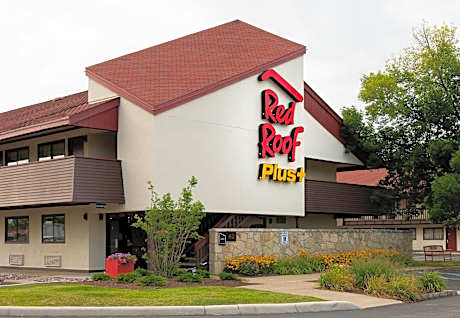 Red Roof PLUS+ Pittsburgh South - Airport