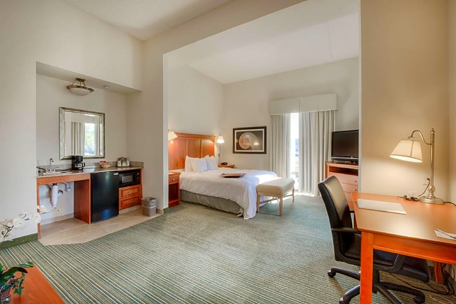 Photo 1 of 4 of Studio 1 King Bed, Hearing/Mobility Accessible, Roll in Shower