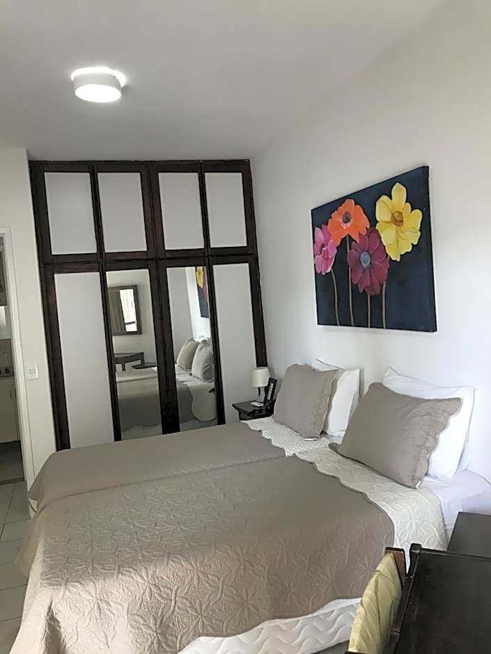 Apartamento na Praia da Barra