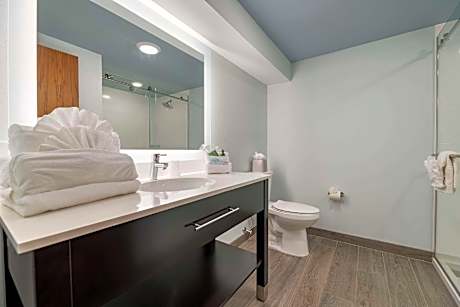Superior Queen Room with Two Queen Beds - Non Smoking