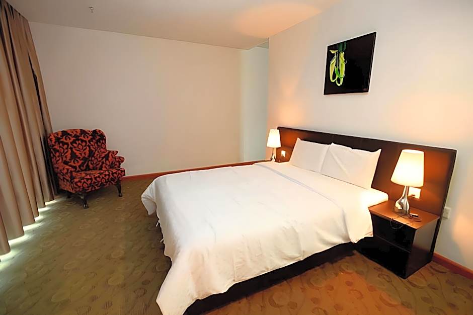Merdeka Suites Hotel