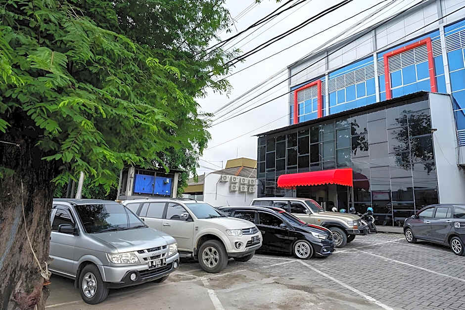RedDoorz @ Jalan Kartini Semarang