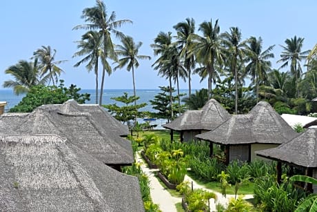 Jonas & Twins Resort