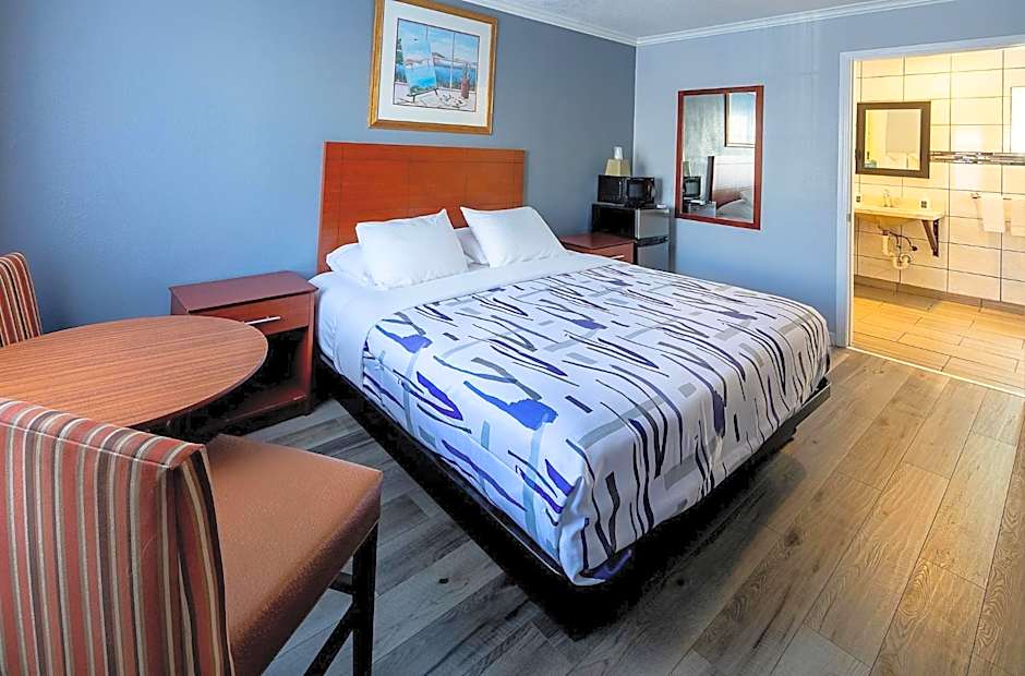 Islander Motel Santa Cruz CA