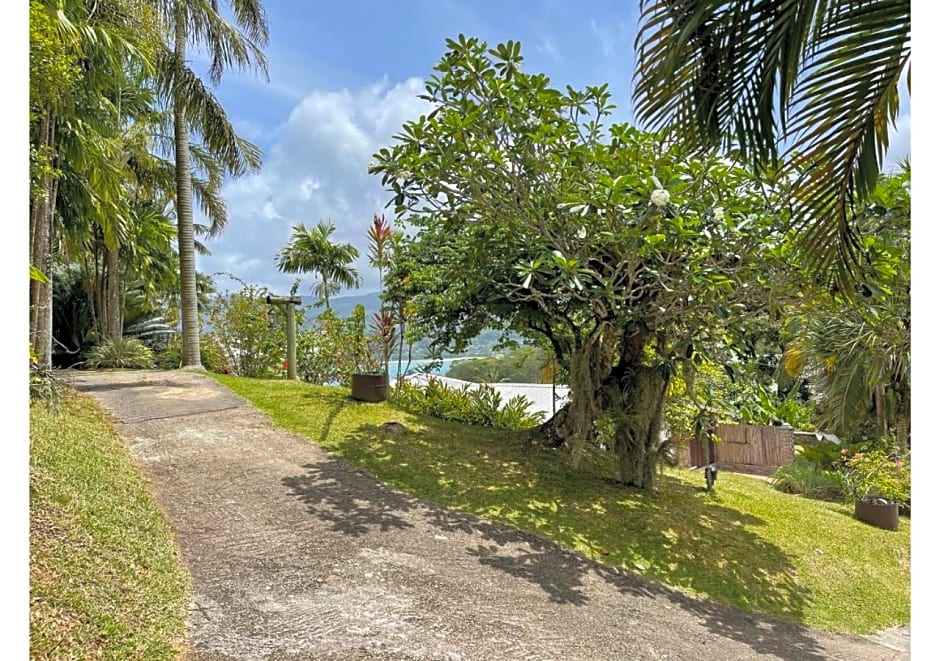 Anse Soleil Resort