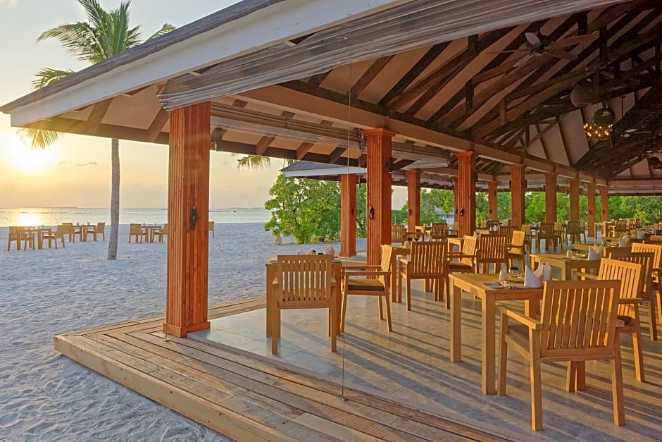 Brennia Kottefaru Maldives