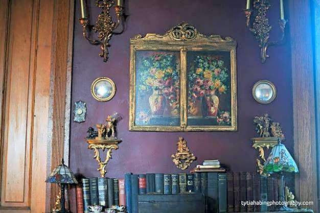 Riverview Mansion Hotel