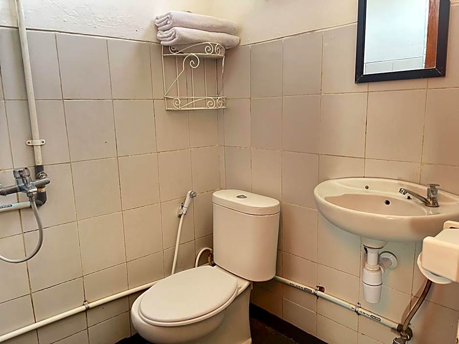 RedDoorz Syariah at Falisha UMY