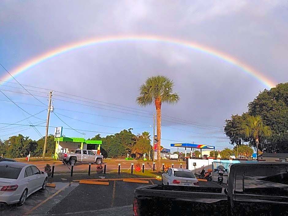 Merida Inn and Suites