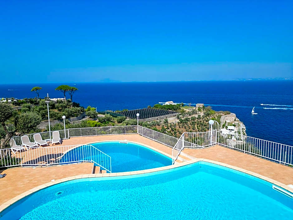 Villaggio Villa Lubrense