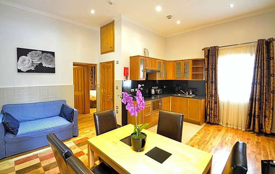 Hyde Park Apartments