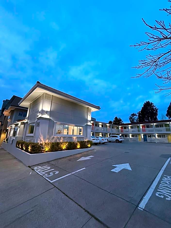 Signature Inn Berkeley