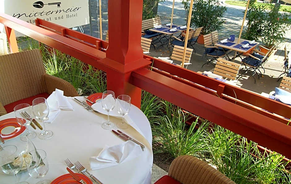 Villa Mittermeier, Hotellerie und Restauration