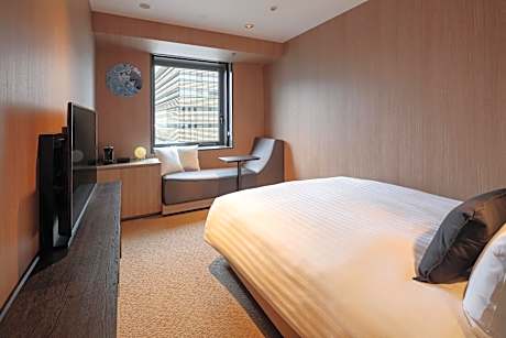 Standard Queen Room - Premium Floor