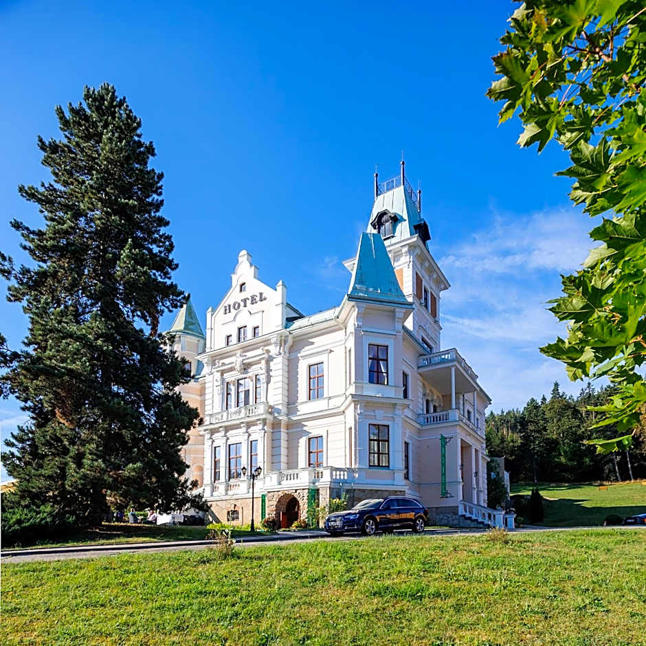 Hotel Château Cihelny